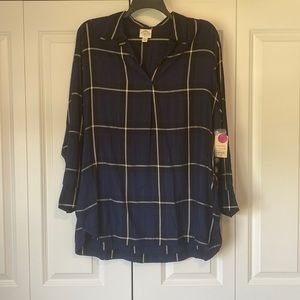 St. John’s Bay women’s pull-over flannel size XXL.